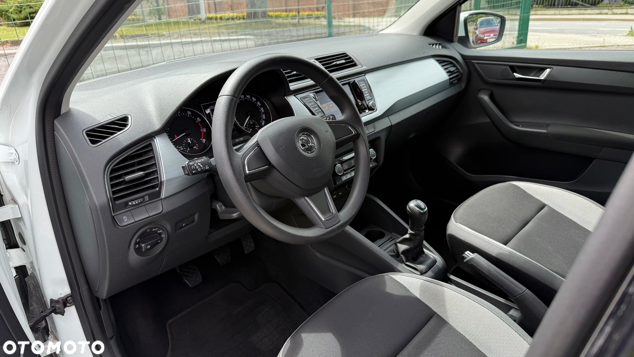 Skoda Fabia 1.2 TSI Ambition - 25