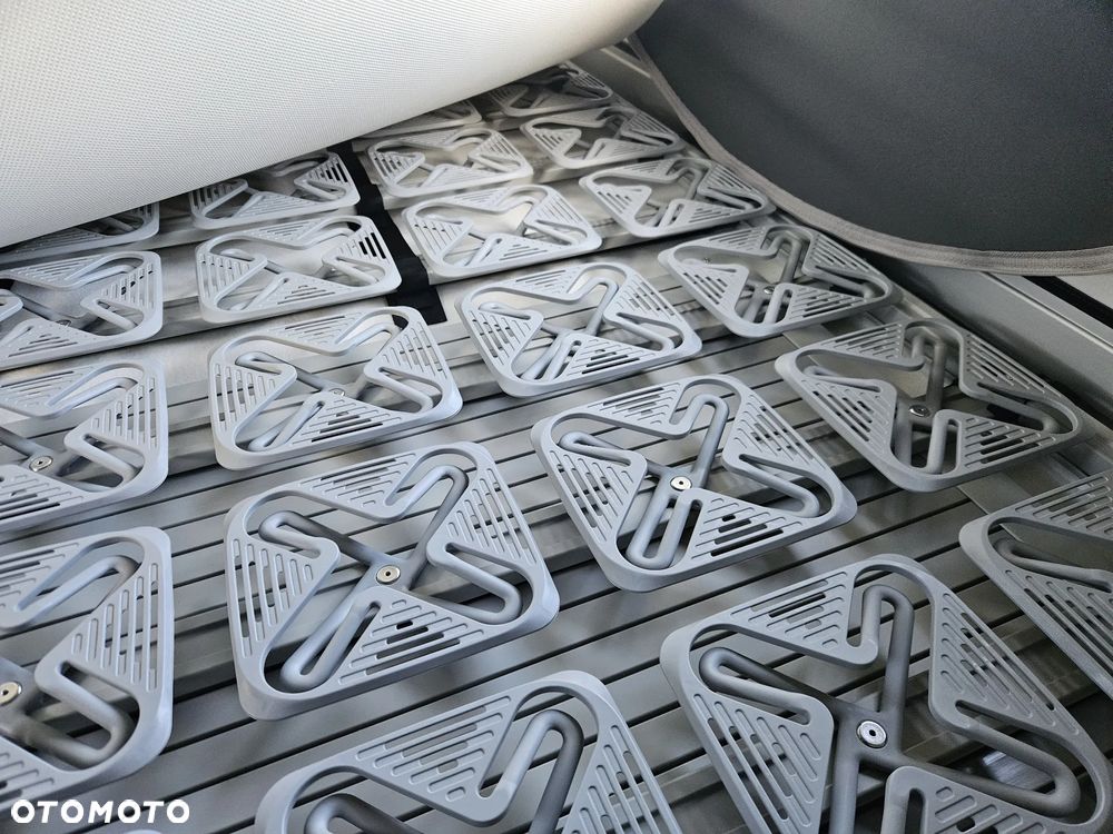 Volkswagen California - 13