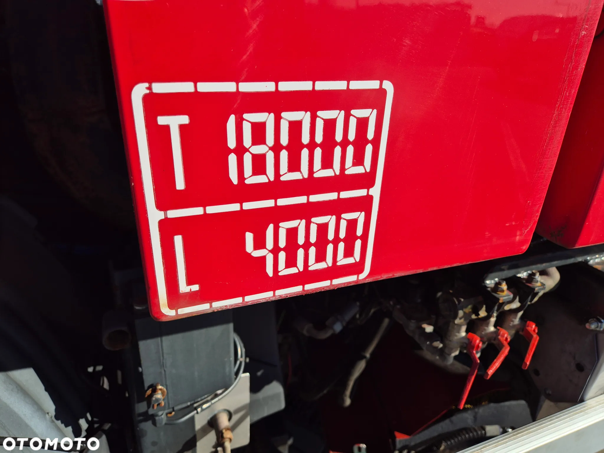 Scania P230 4X2 / ZAMIATARKA / JOHNSTON VX800 / POLEWACZKA / NISKI PRZEBIEG / IDEALNY STAN / BEZWYPADKOWY / 1WŁ! / AUTOMAT - 18