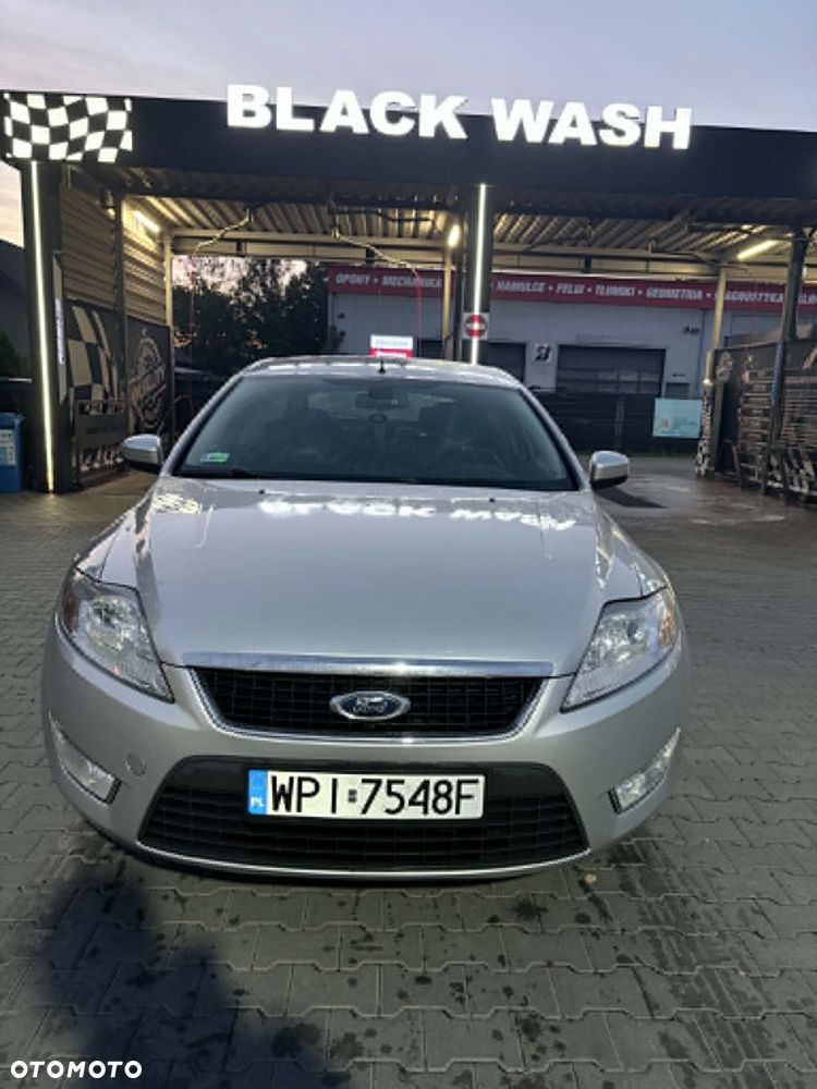 Ford Mondeo 2.0 TDCi Ambiente - 3