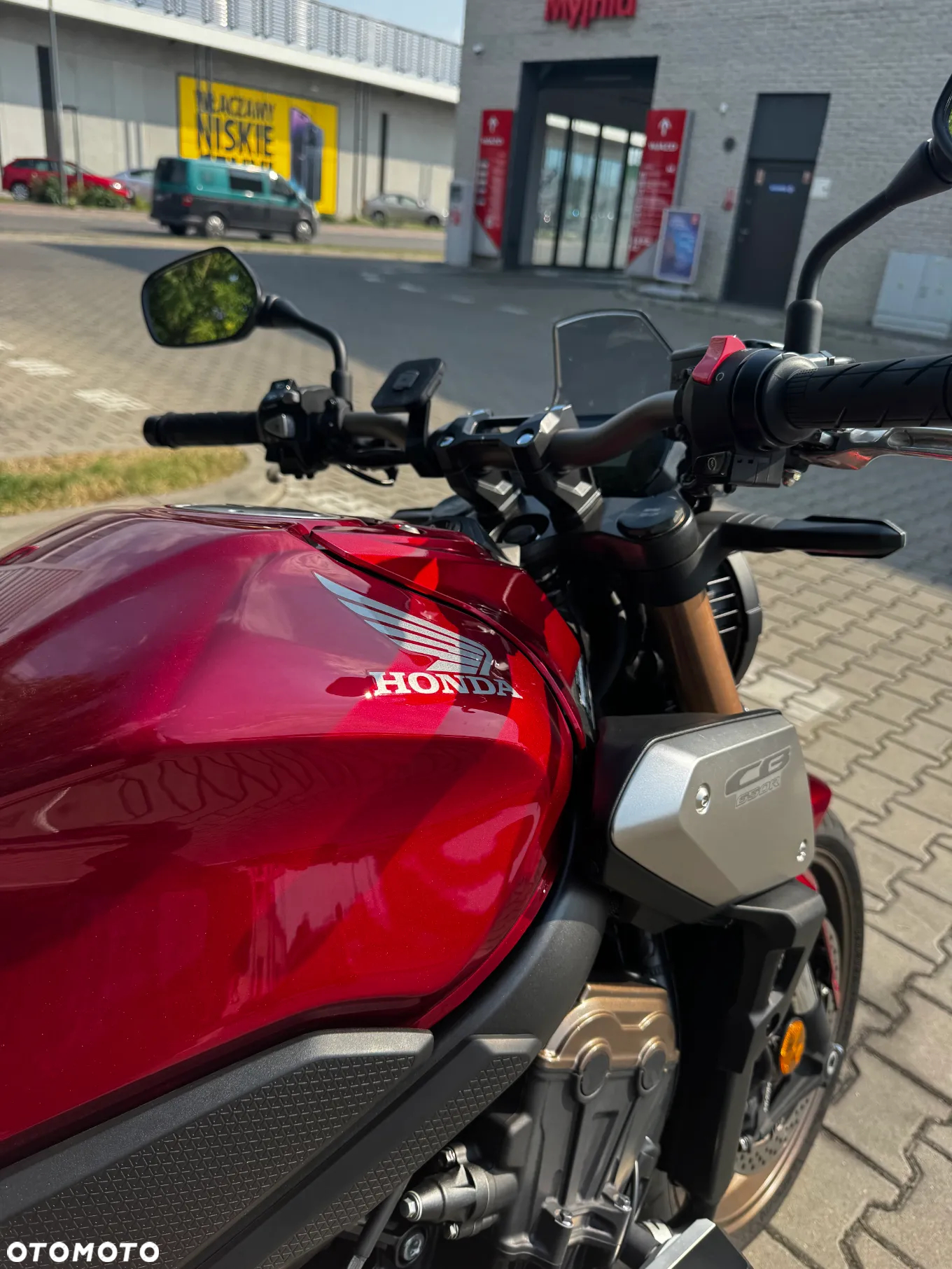 Honda CB - 2