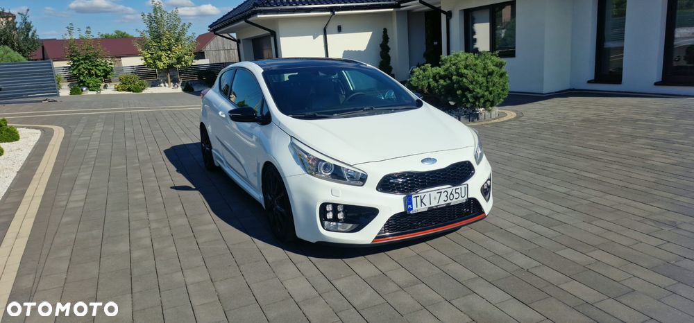 Kia ProCeed 1.6 T-GDI GT L - 25
