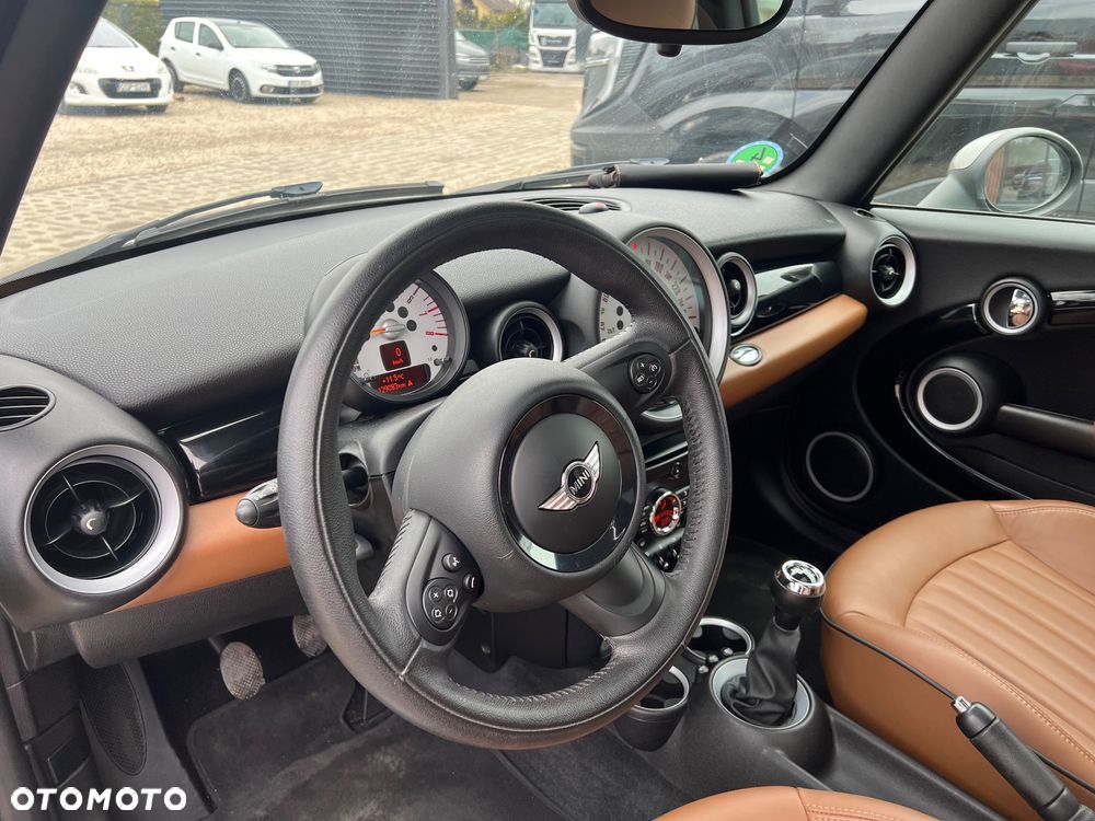 MINI Cooper 50 Mayfair - 21