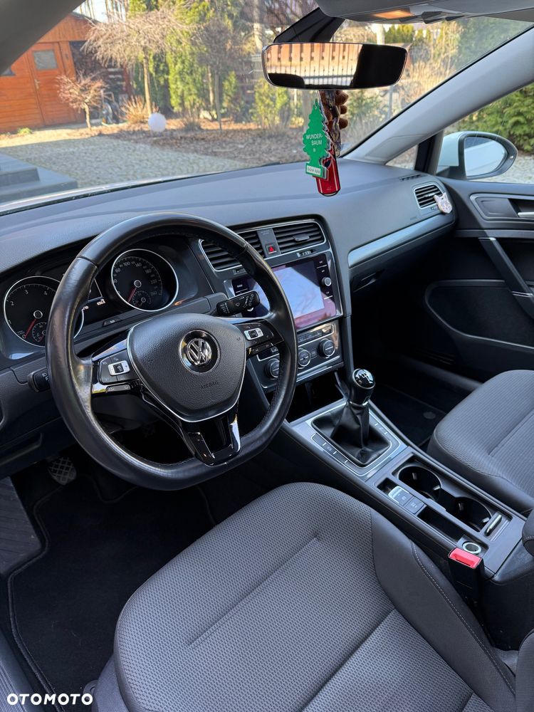 Volkswagen Golf 1.6 TDI BMT Comfortline - 8