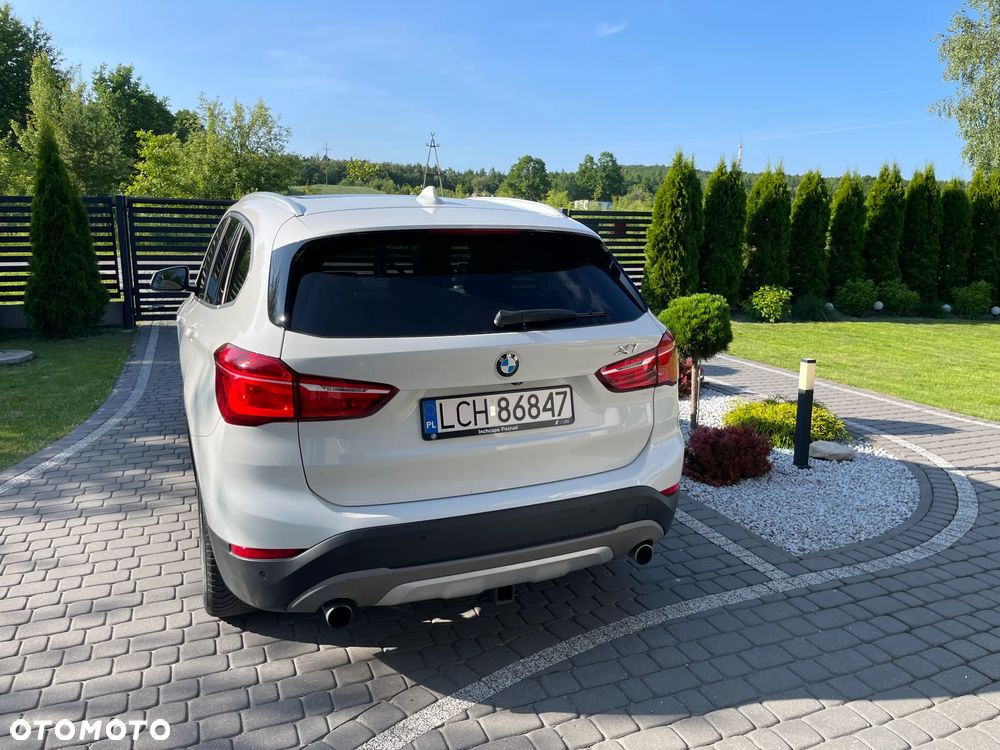 BMW X1 xDrive25i xLine - 9