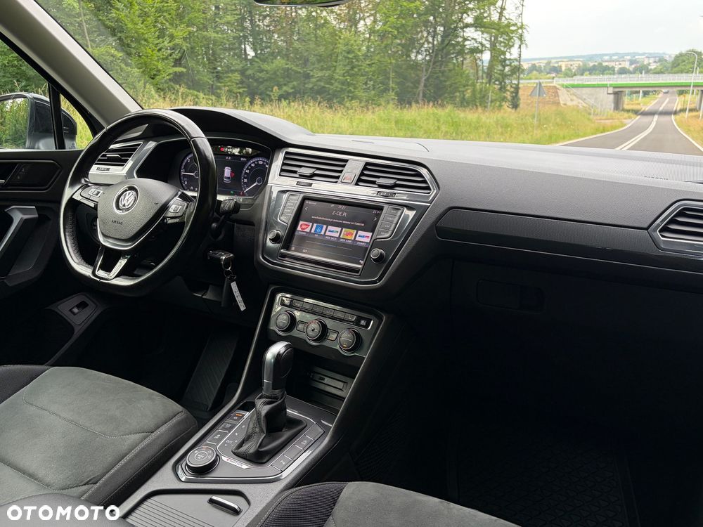 Volkswagen Tiguan 2.0 TDI SCR 4MOTION DSG Highline - 11