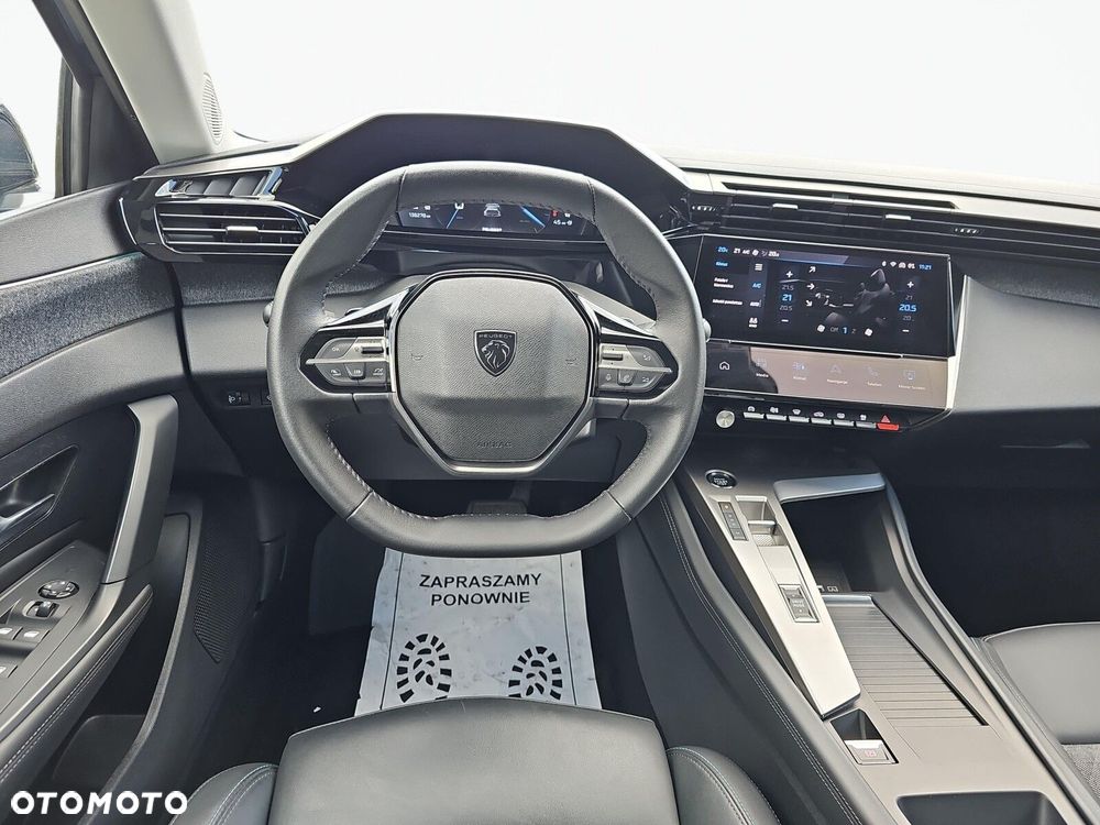 Peugeot 408 - 12