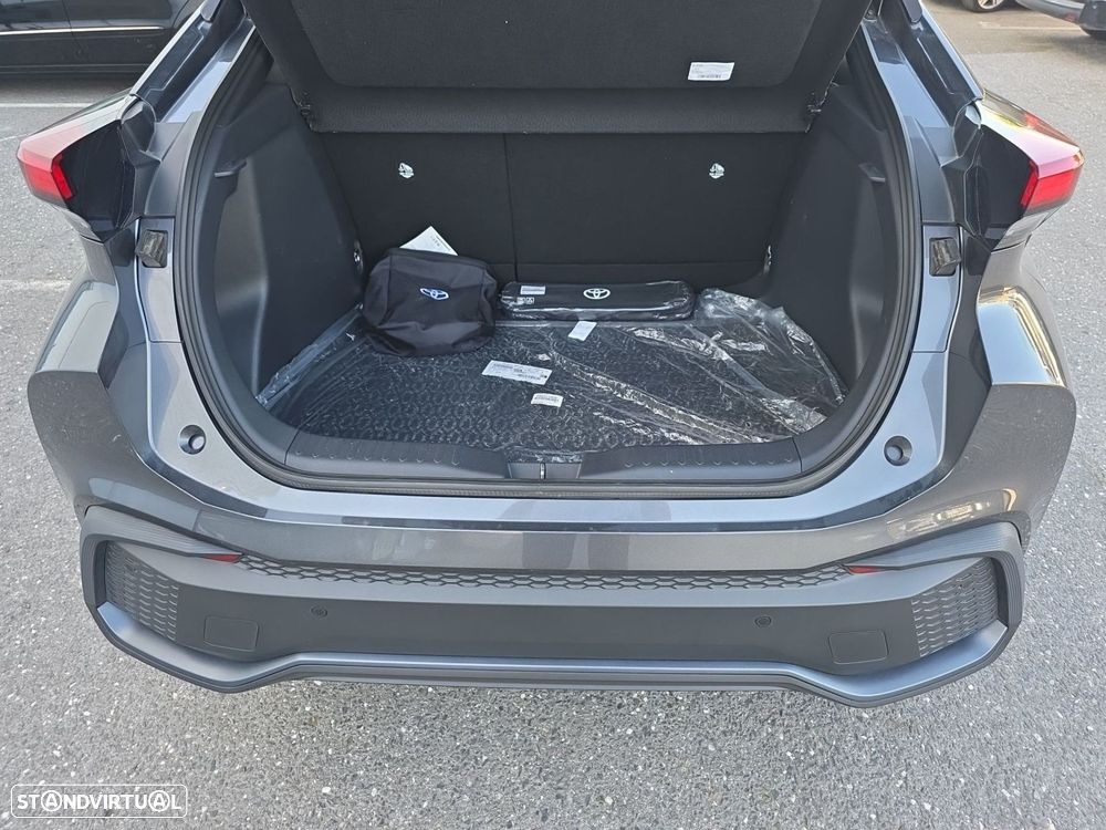 Toyota C-HR - 20