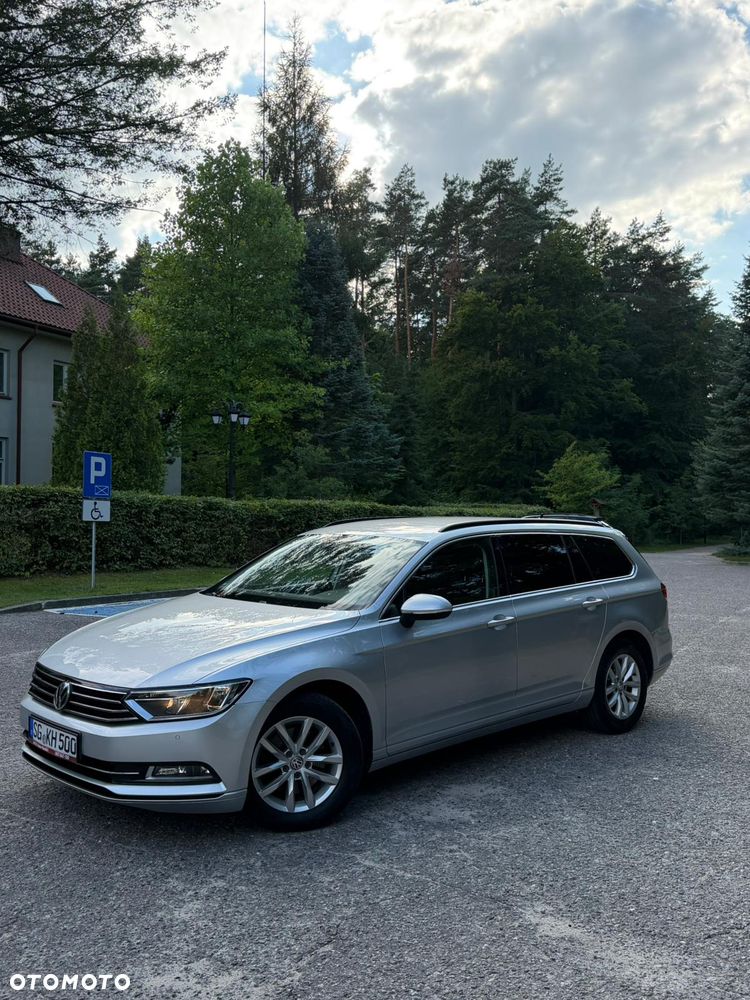 Volkswagen Passat - 4