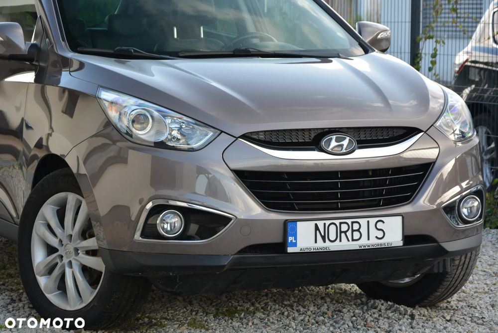 Hyundai ix35 - 23
