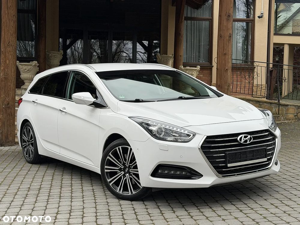 Hyundai i40 Kombi blue 1.7 CRDi DCT Premium - 2