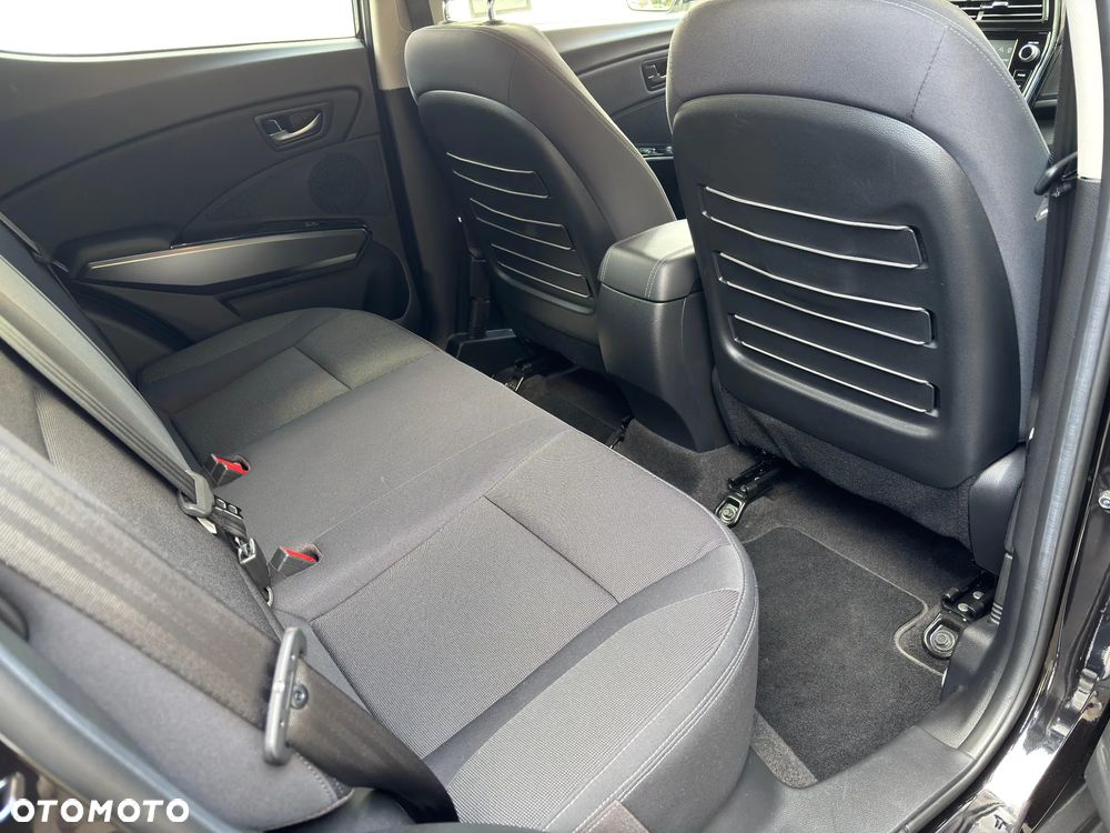 SsangYong/KGM Tivoli - 15