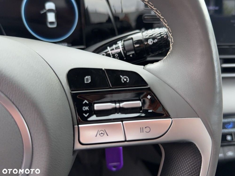 Hyundai Elantra - 18