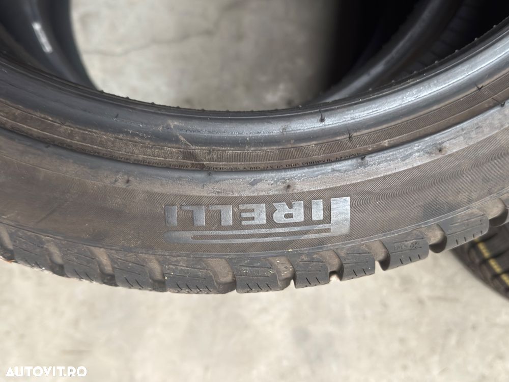 Vând 4 anvelope 225/45/19 Pirelli de iarnă cu runflat ca noi - 6