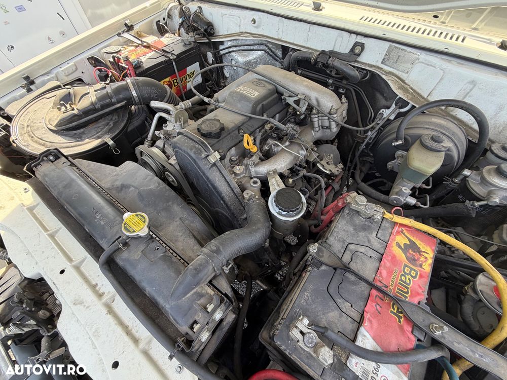 Toyota Land Cruiser - 10