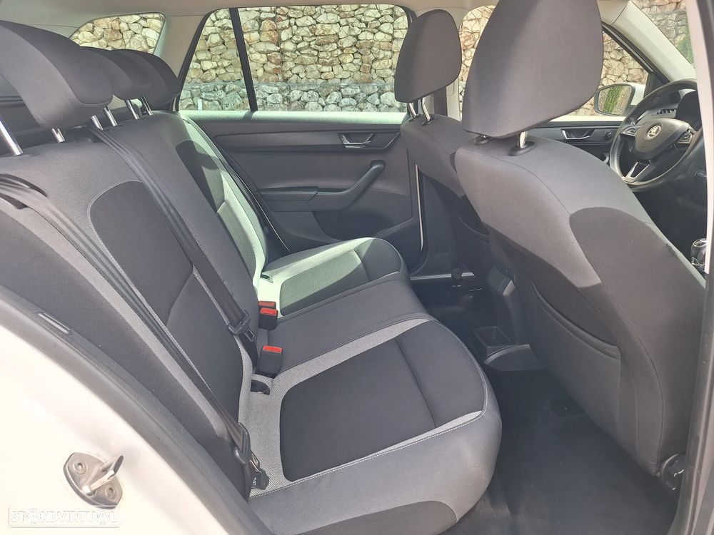 Skoda Fabia Break 1.4 TDi Ambition - 7