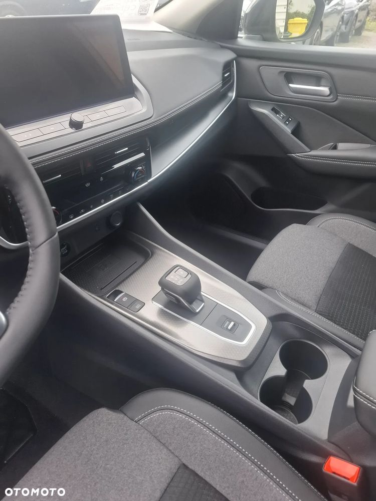 Nissan Qashqai 1.3 DIG-T MHEV N-Connecta Xtronic - 7