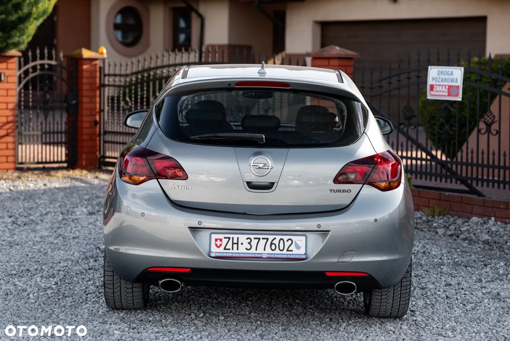 Opel Astra 1.6 Turbo Sport - 8