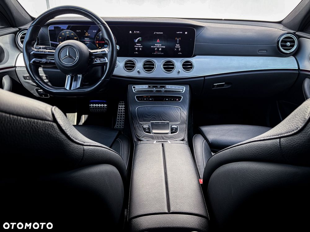 Mercedes-Benz Klasa E 300 de 9G-TRONIC AMG Line - 20