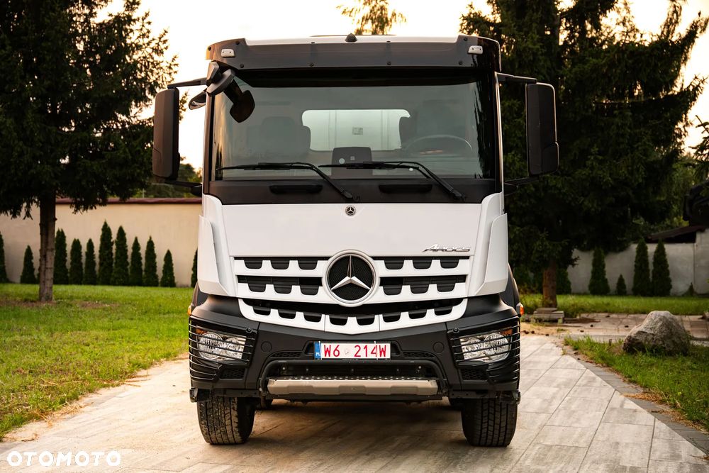 Mercedes-Benz Arocs 3240 MP5 10m3 rok 2021LIEBHERR - 2