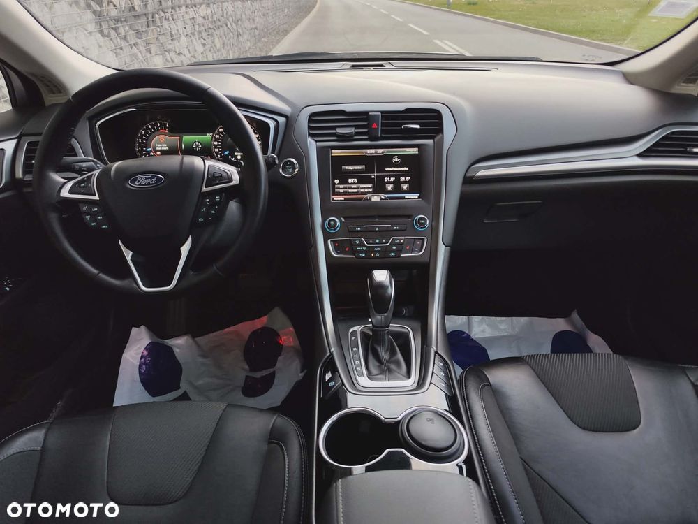 Ford Mondeo 2.0 TDCi STart-Stopp PowerShift-Aut Titanium - 5