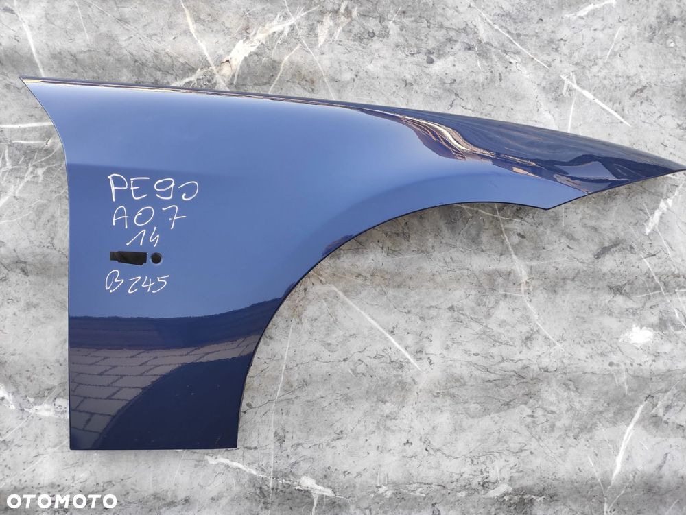 BŁOTNIK PRAWY PRZÓD PRZEDNI BMW E90 E91 A07 MYSTICBLUE