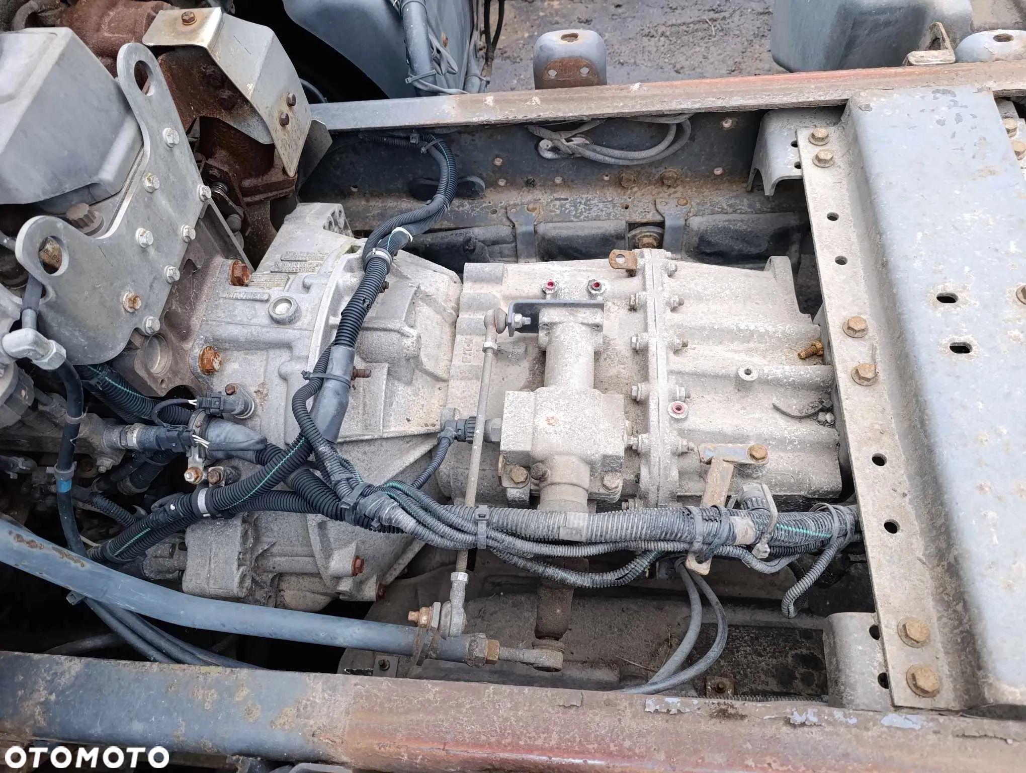 Skrzynia biegów Renault Midlum EATON FS/4106B H - 1