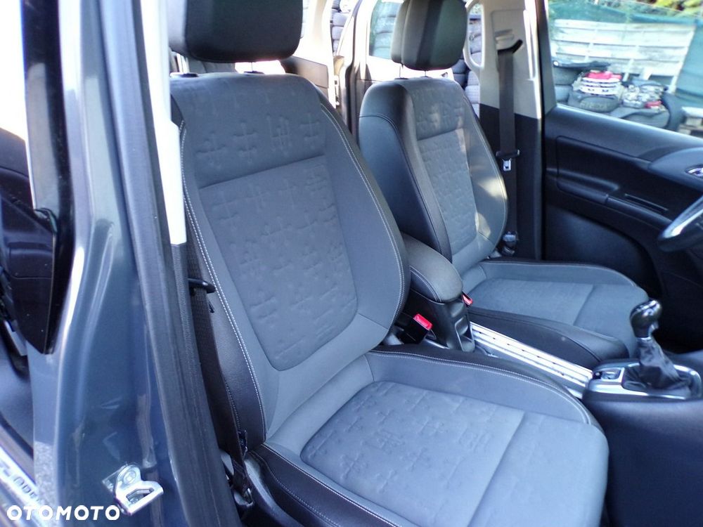 Opel Meriva - 23