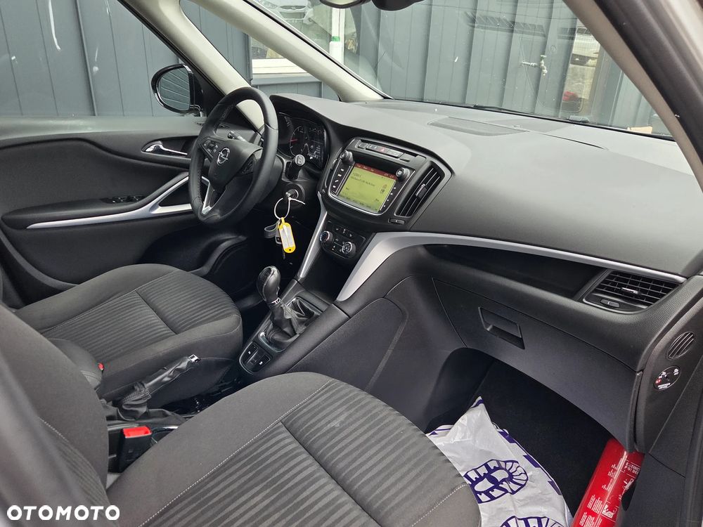 Opel Zafira 1.4 T Elite - 10