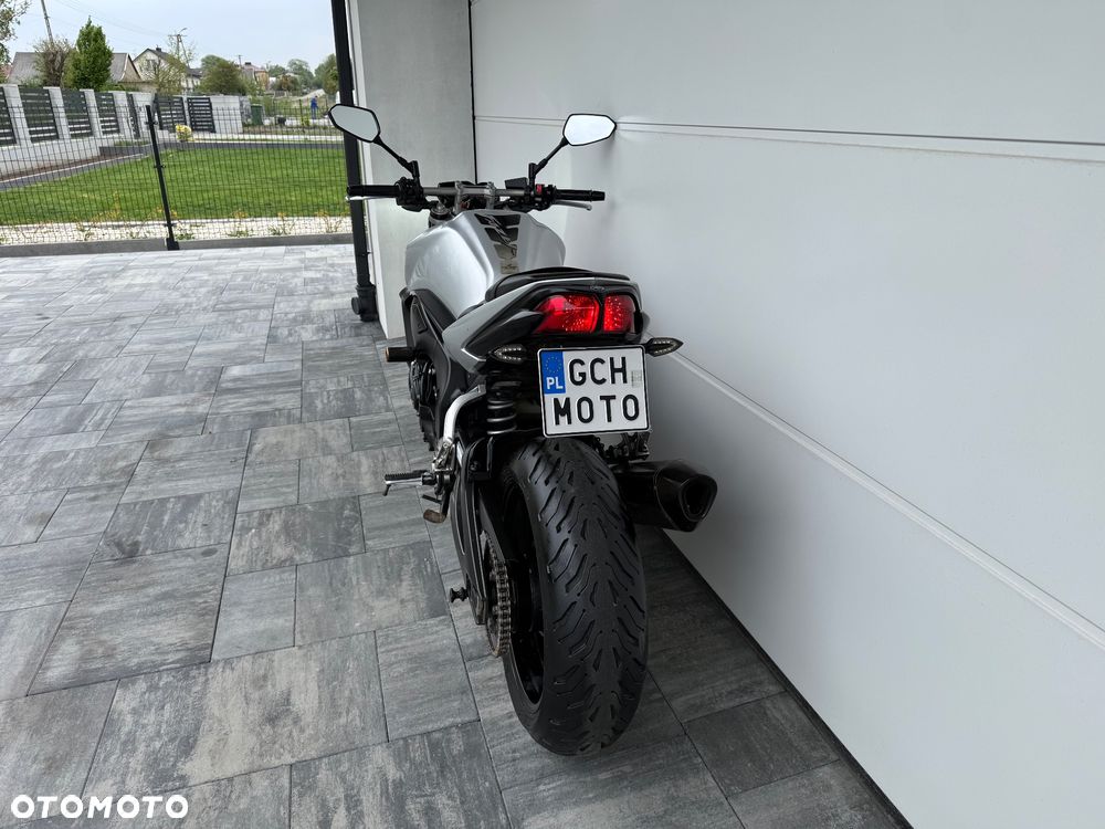 Yamaha FZ - 3