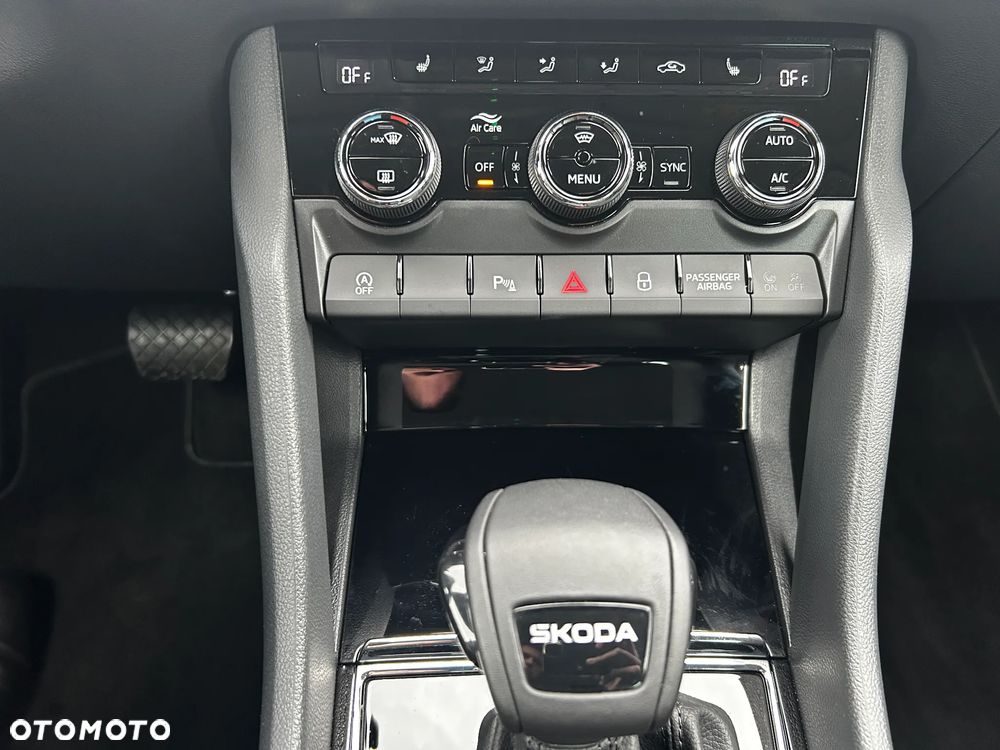 Skoda Karoq 1.5 TSI ACT Edition 130 DSG - 24