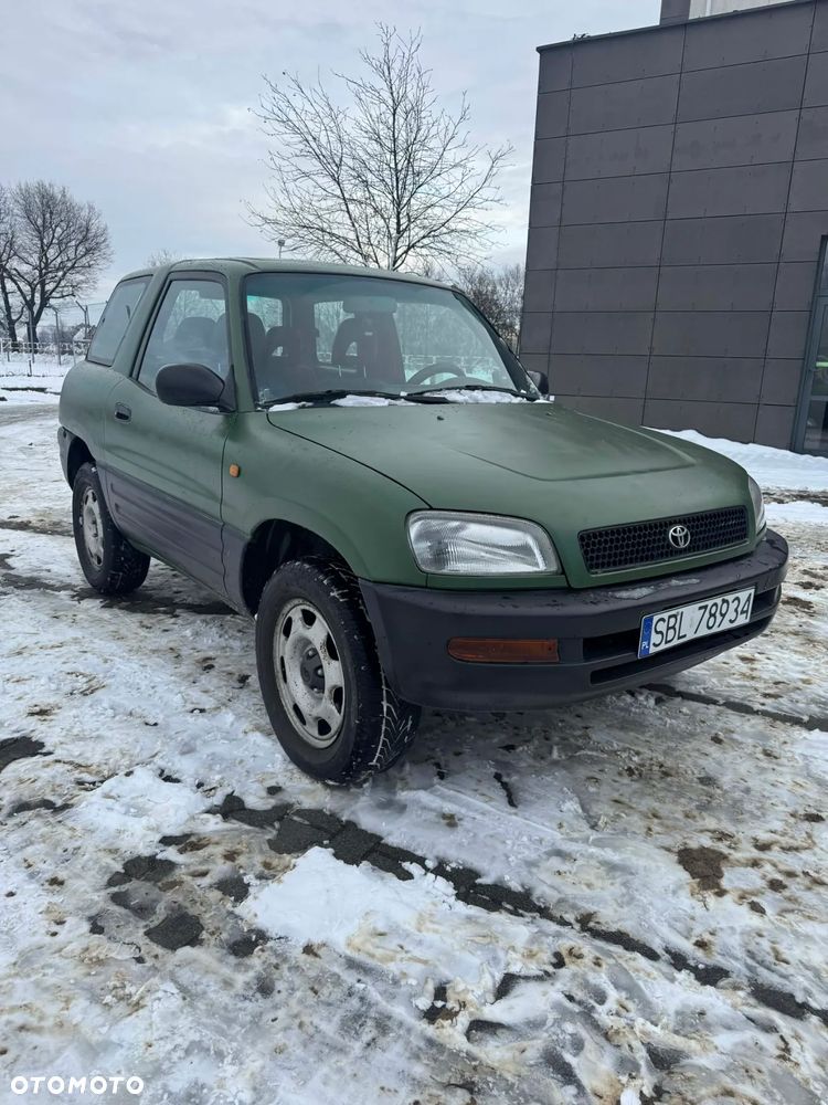 Toyota RAV4 2.0 - 1