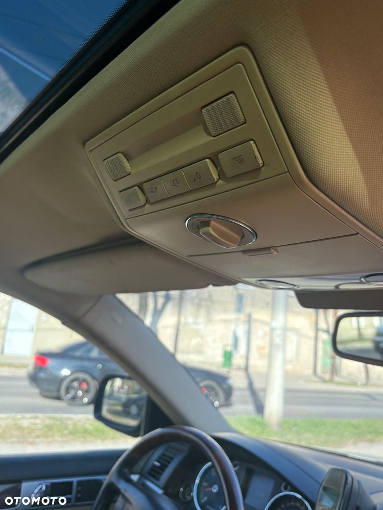 Volkswagen Touareg - 14