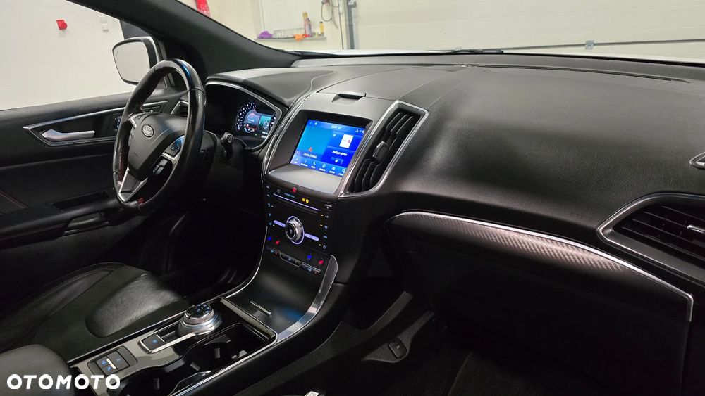 Ford Edge 2.0 EcoBlue Twin-Turbo 4WD ST-Line - 26