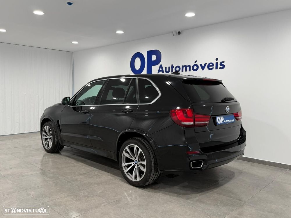 BMW X5 25 d sDrive Comfort 7L - 3
