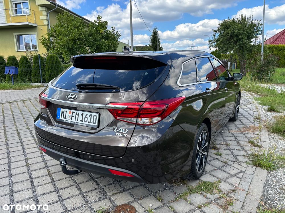 Hyundai i40 Kombi 1.7 CRDi Premium - 5