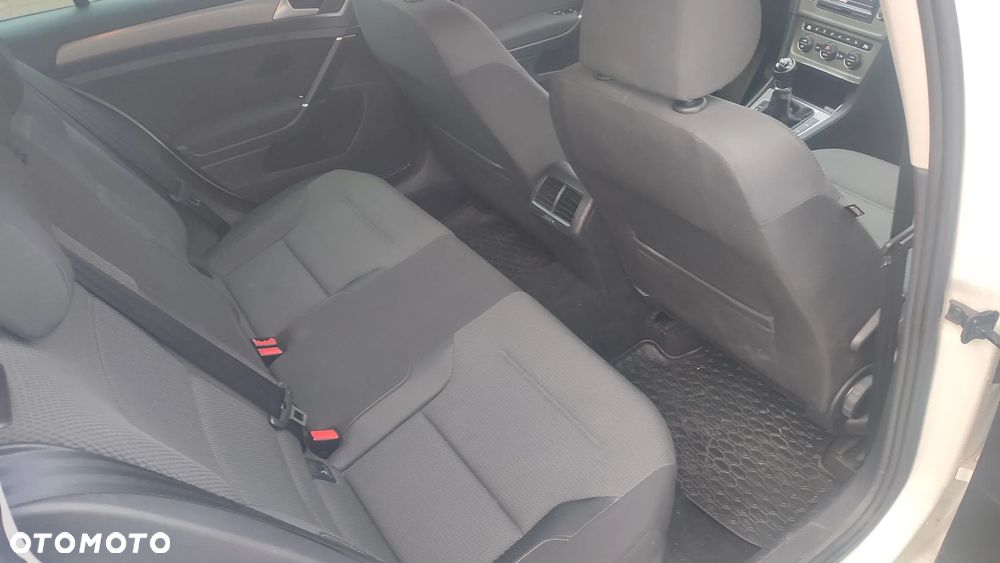 Volkswagen Golf VII 1.2 TSI BMT Comfortline - 5