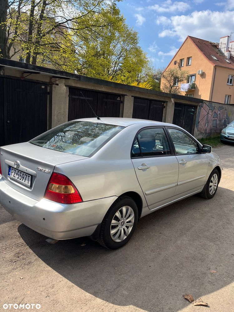 Toyota Corolla 1.6 VVT-i Sol - 6