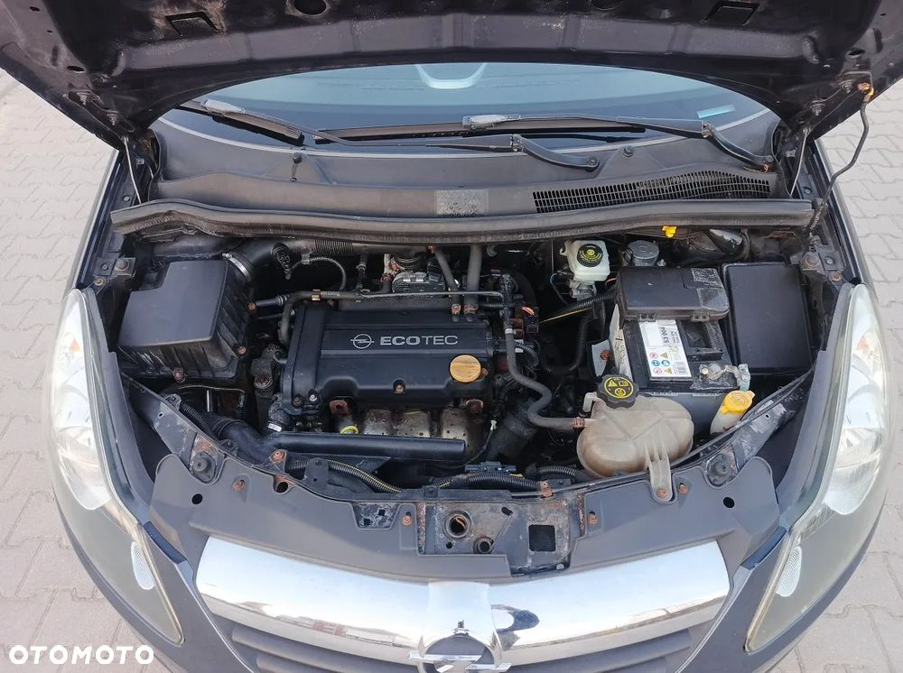 Opel Corsa 1.4 16V Enjoy - 22