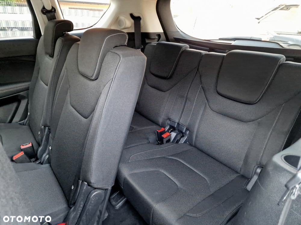 Ford S-Max 2.0 EcoBlue Titanium - 38