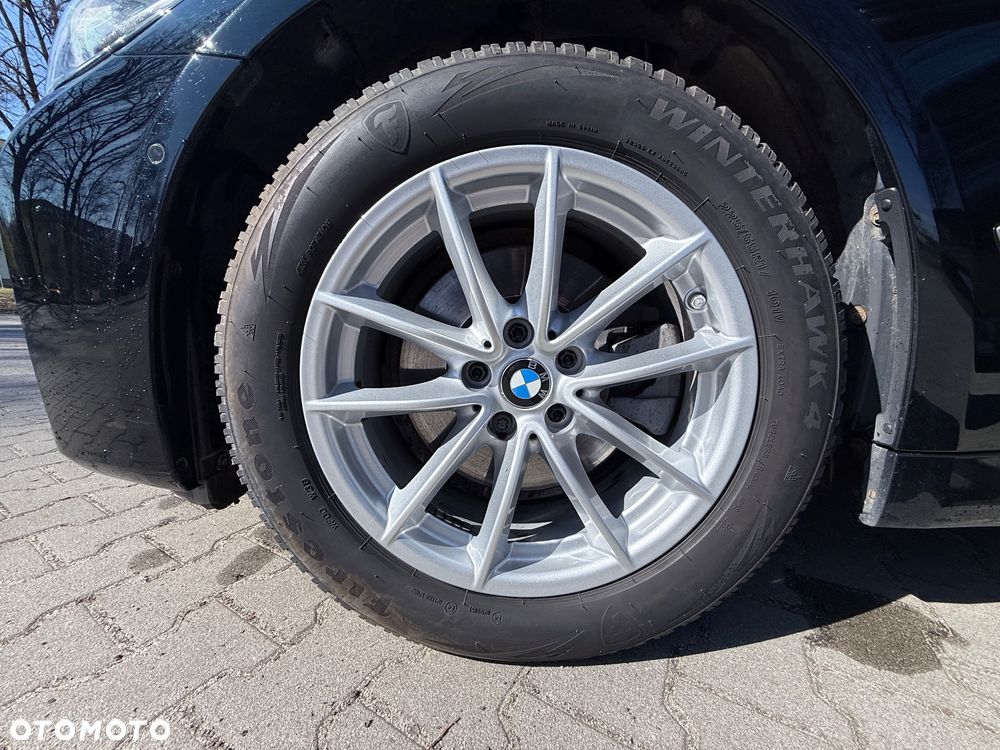 BMW Seria 5 518d - 16
