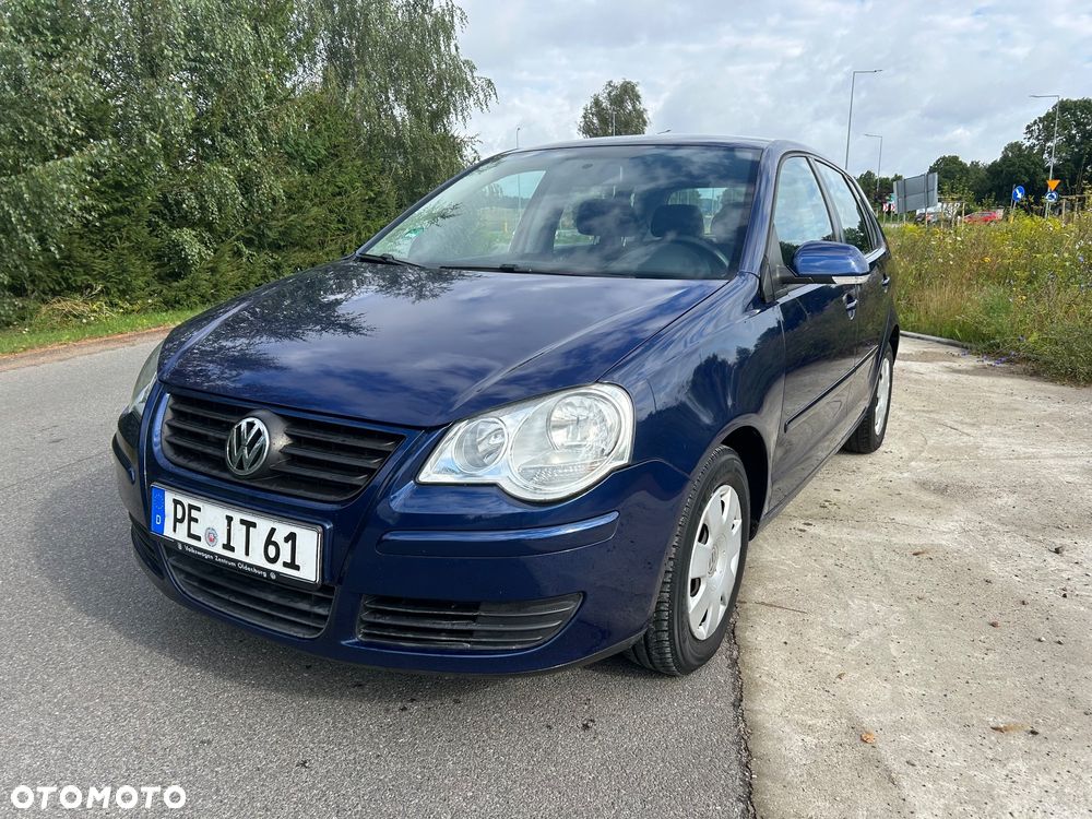Volkswagen Polo - 2