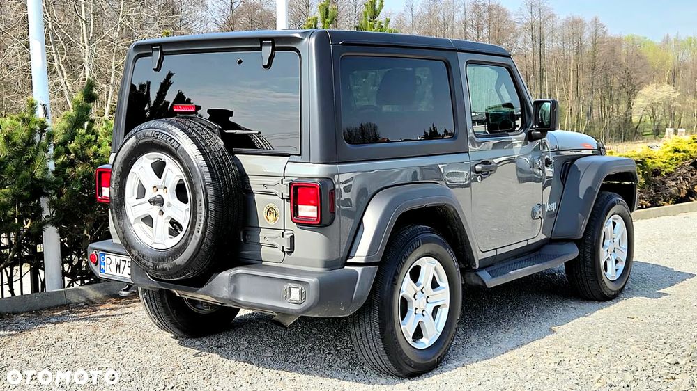 Jeep Wrangler 2.0 T-GDI Hardtop AWD Automatik Sport - 6