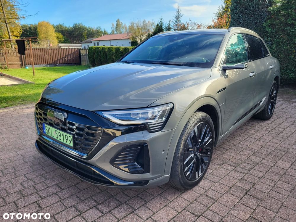 Audi Q8 e-tron 55 quattro S line - 1