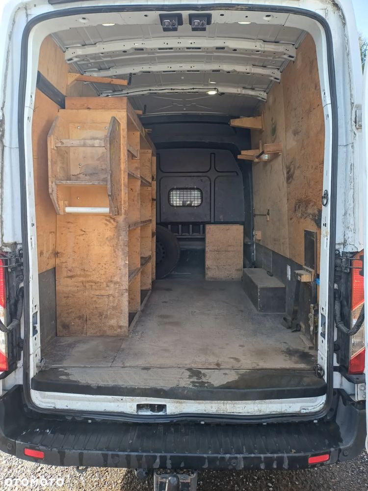 Ford Transit - 6