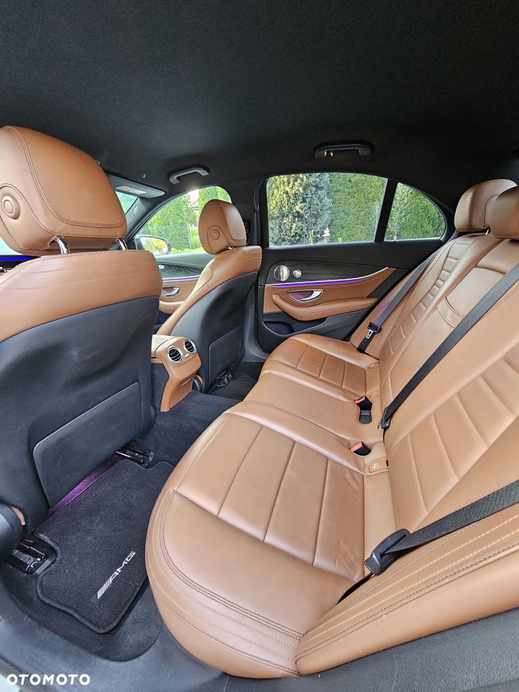 Mercedes-Benz Klasa E 220 d AMG - 12