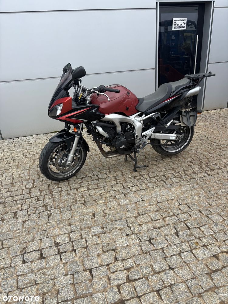 Yamaha FZ6 - 9