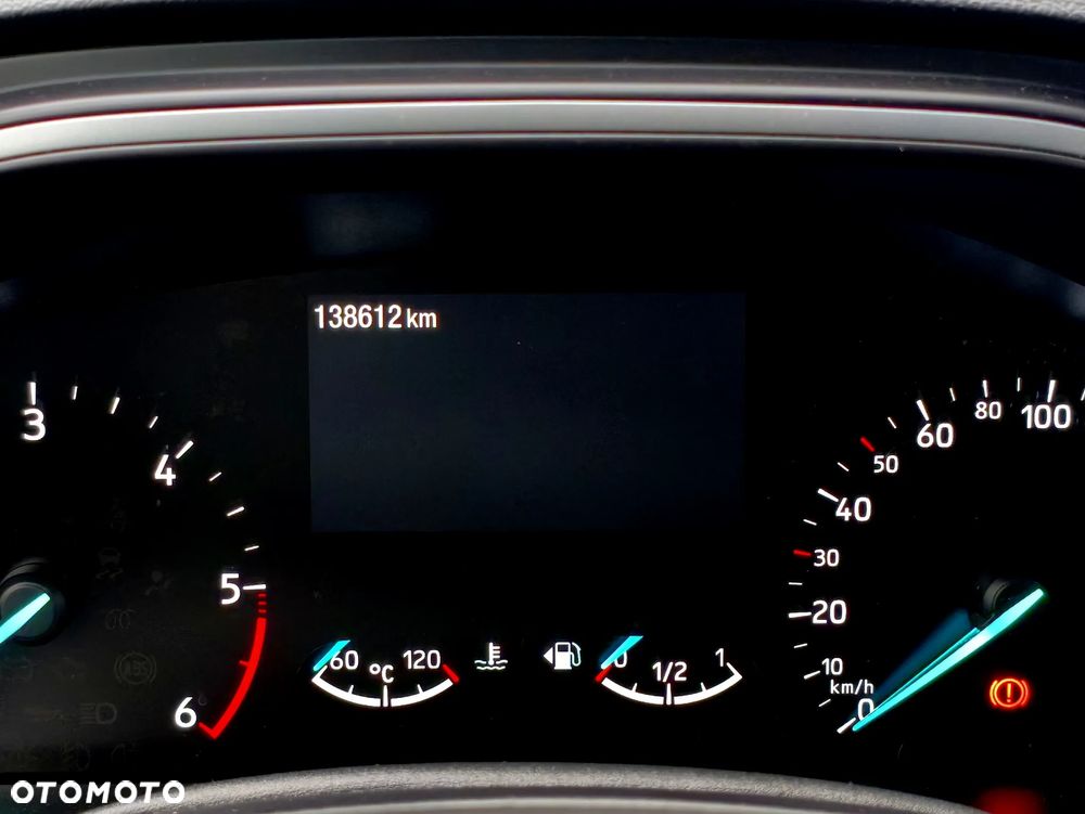 Ford Focus SW 1.5 TDCi DPF S&S Trend - 11