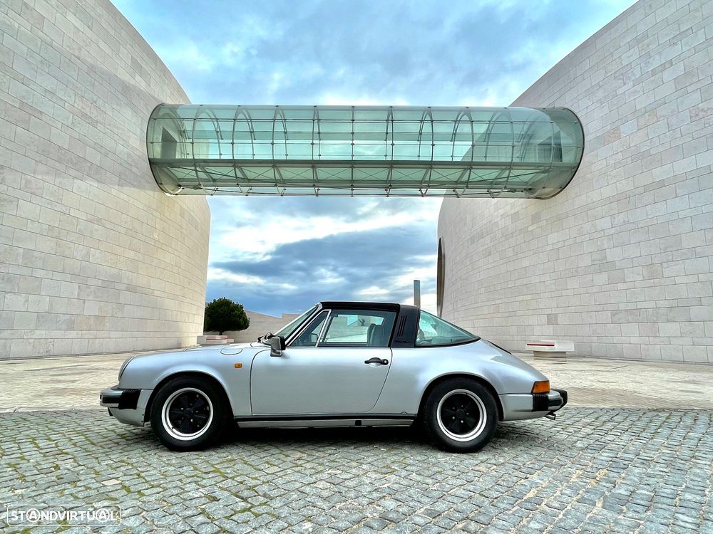 Porsche 911 Série G - 3