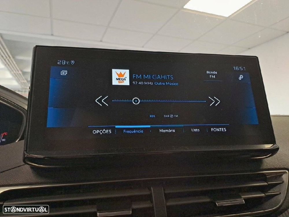 Peugeot 3008 1.5 BlueHDi Active Pack - 19